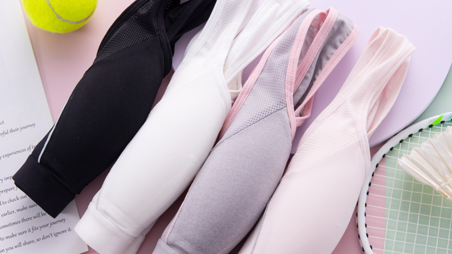 The Stage Rail: A Retailer Playbook for Assortments That Sell